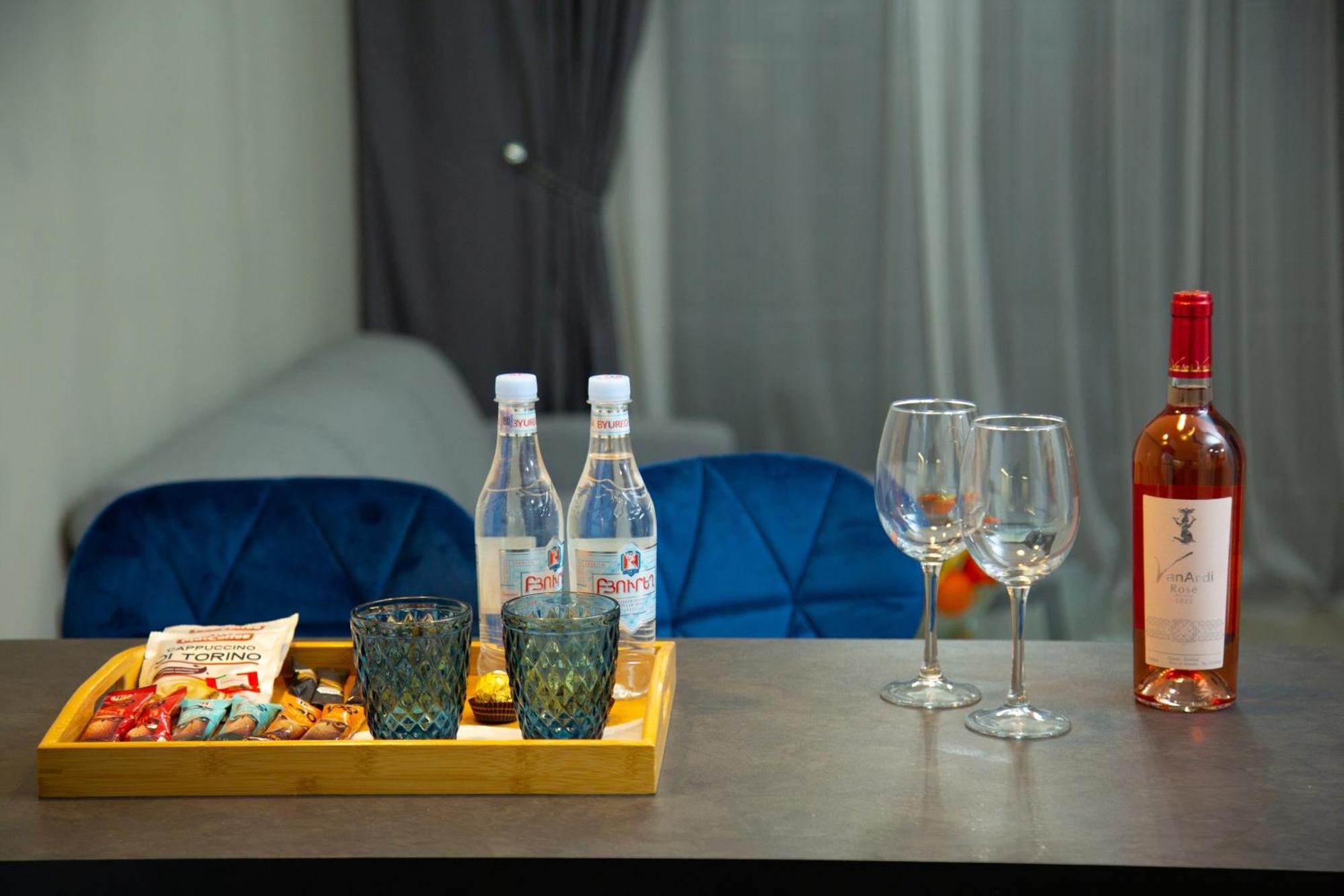Sunday Apart Hotel Tsachkadzor Buitenkant foto